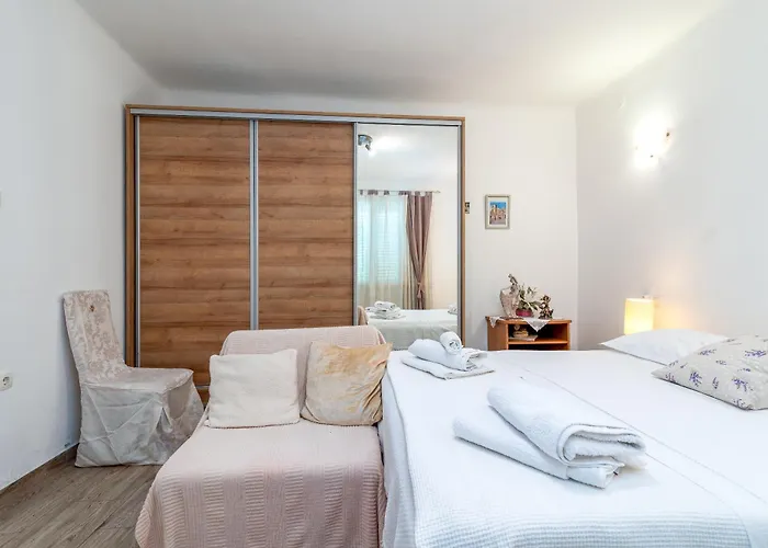 Duje Apartman Trogir